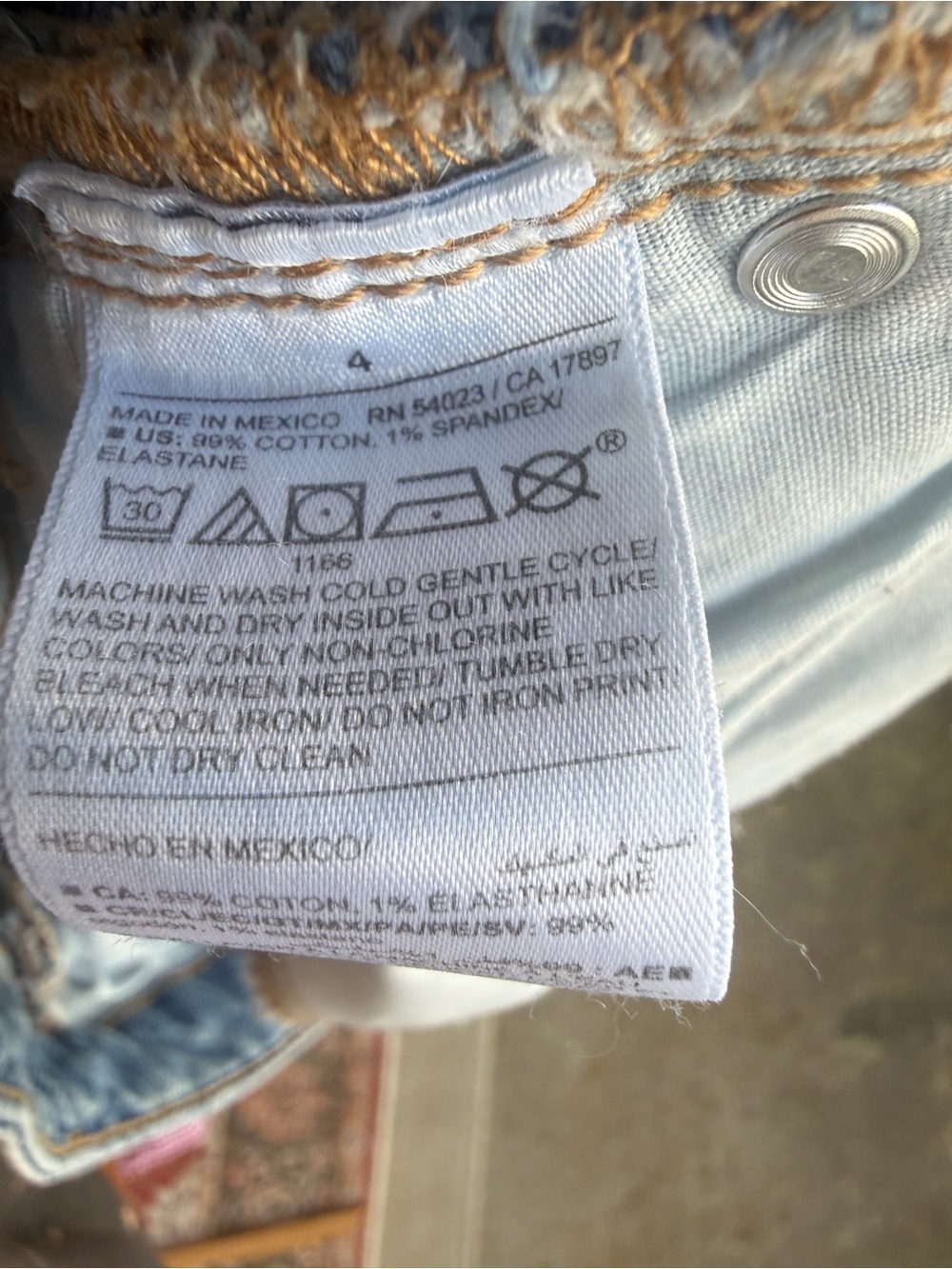 Old Navy Light Wash Extra High-Rise Sky-Hi Wide Leg Jeans - Picture 5 of 6